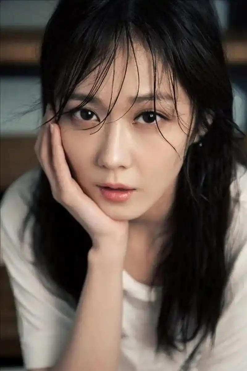 曾经的张娜拉在娱乐圈中独领风采,然而韩国娱乐圈并非一片净土.