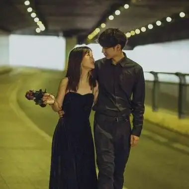 好看唯美的情头高清图片 超幸福的甜蜜情头一对两张图片_情侣头像_美