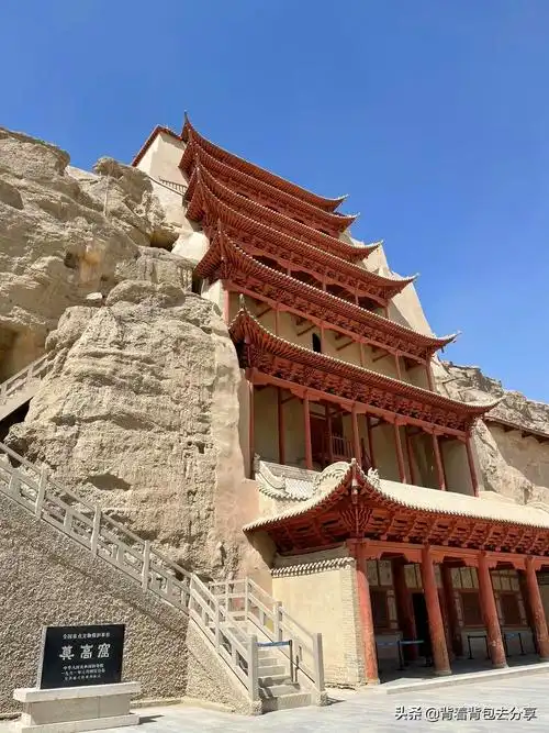 你认为中国人必须去的十大旅游景点是什么地方