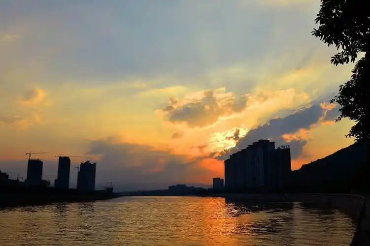 韶关武江区明天天气怎么样_(韶关武江区明天天气怎么样啊)