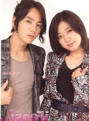 朴信惠张根硕 张根硕最新消息2015年 张根硕回应床照门 张根硕朴信惠