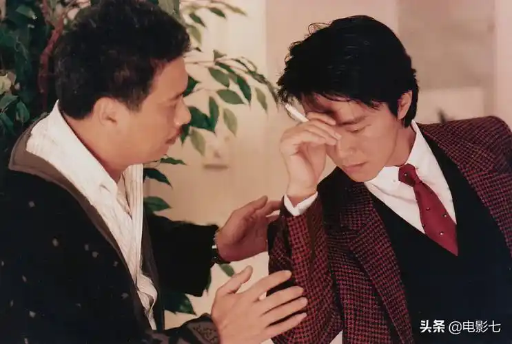 虽然话是这么说,但是李修贤自知,周星驰已经不是当初那个无名小子