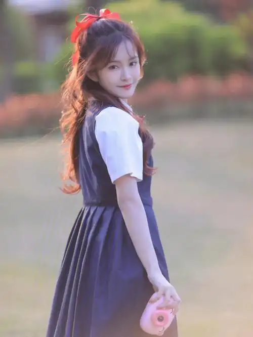 可爱的小学生78snh48杨冰怡166