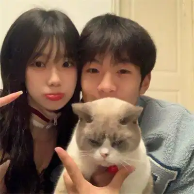 超甜情侣头像浪漫情头图集 成熟情侣头像一左一右配对真人高清_情侣