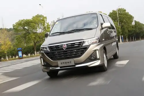 合资后首款车型,华晨雷诺金杯海狮王上市,售价8.49-11.59万元