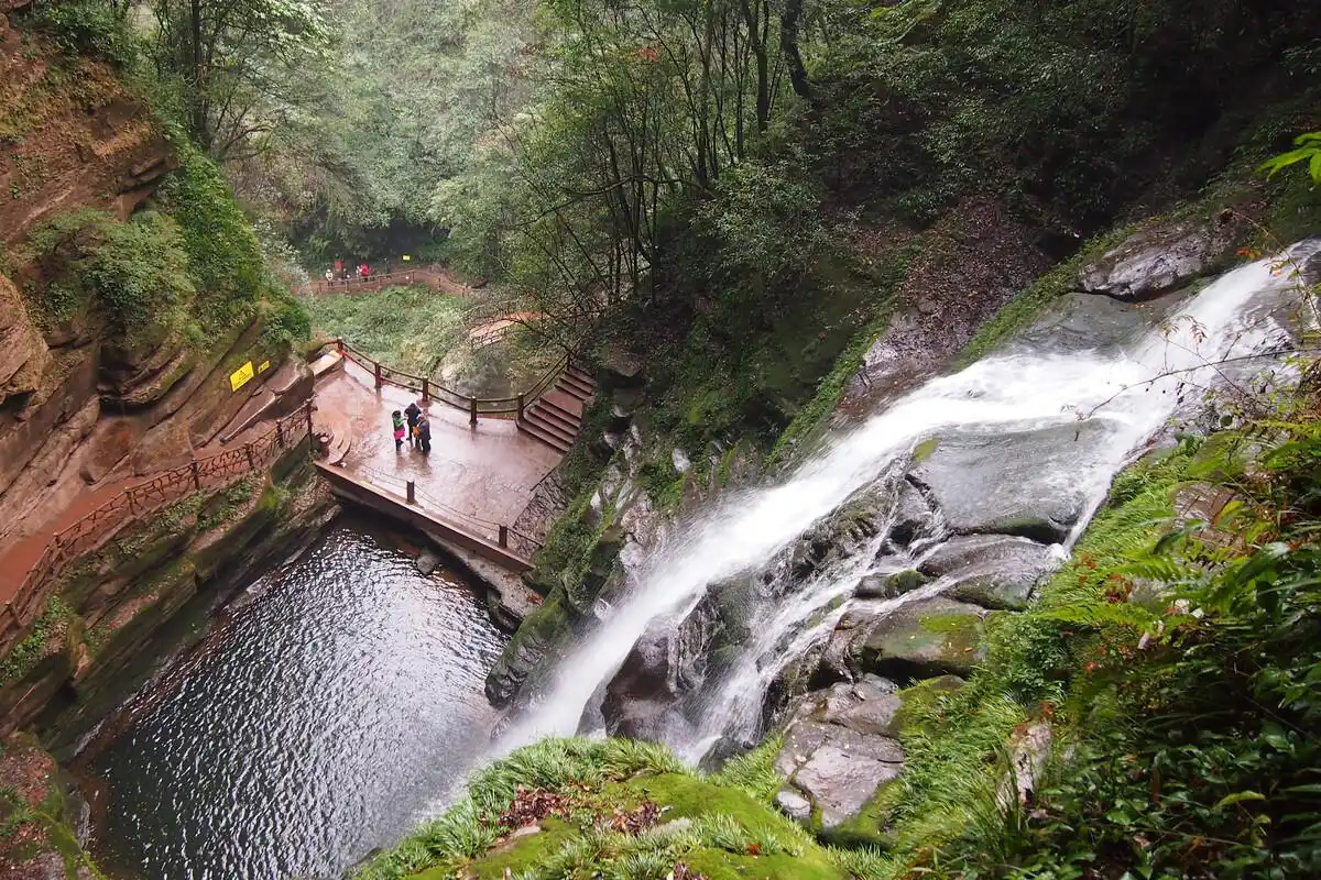 四川一处休闲度假的胜地,是国家aaaaa级旅游景区