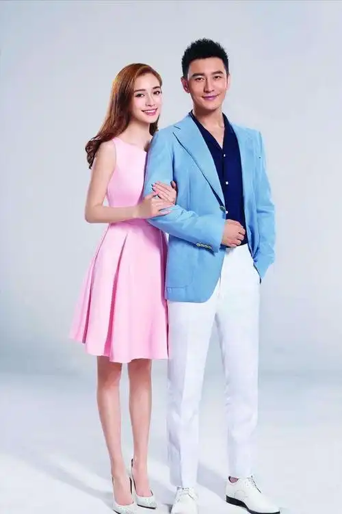 然而随着2020年新冠疫情在全球爆发,黄晓明和妻子的工作都停止了,整天