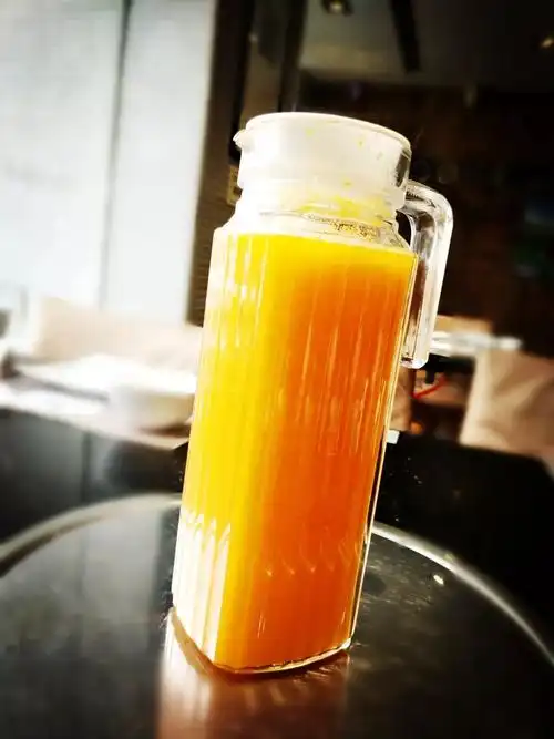 东营这个火锅店老板疯了冬天火锅还打4折