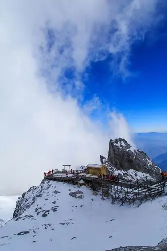 玉龙雪山图片_玉龙雪山图片大全_全景图片