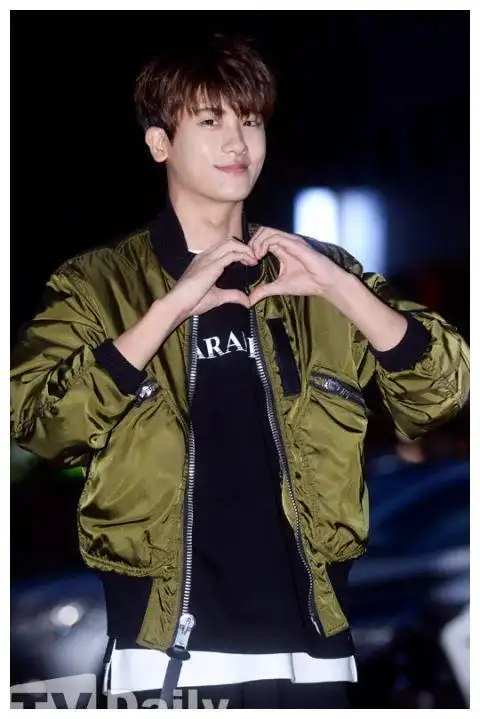 又一位男神要准备退伍啦!朴炯植将不返回部队,明年1月正式退伍