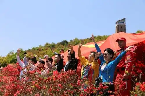 恰是百年风华丨瑞安:马屿千亩杜鹃花海"唱红歌",献礼建党100周年!