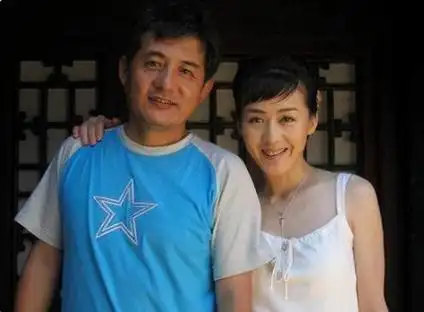 影后李琳遭前夫家暴后离婚二嫁世界冠军今生活幸福