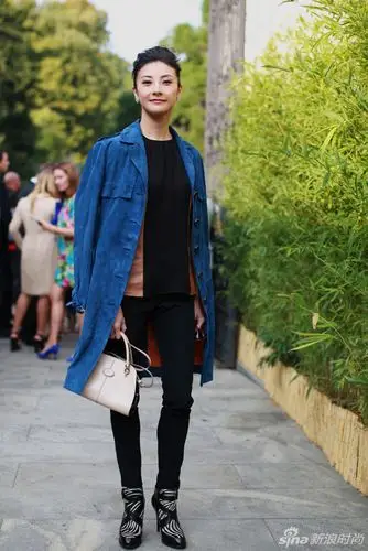 芭蕾舞蹈家谭元元亮相tods米兰时装周首秀