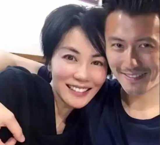 王菲选人的眼光可真不赖,看看她前任和现任的对比,就明白为啥她现在