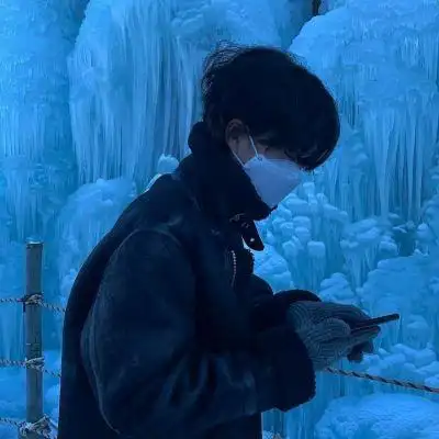 男生头像能够同时拥有可爱和温柔把黑夜点亮的人都是神明所以你是神明