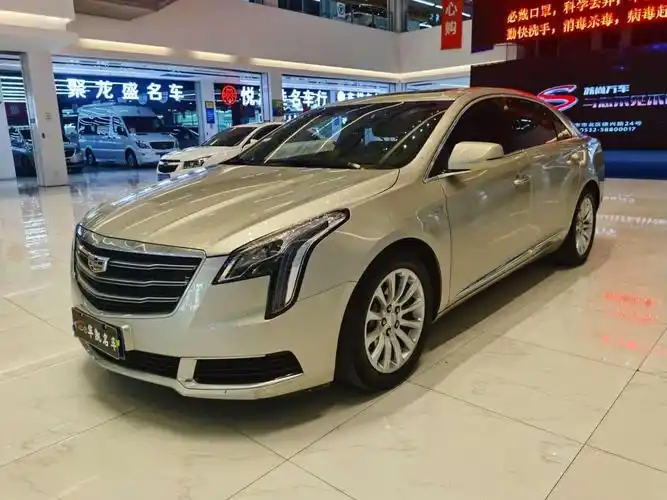 青岛2019年6月凯迪拉克xts2018款28t精英型香槟色手自一体
