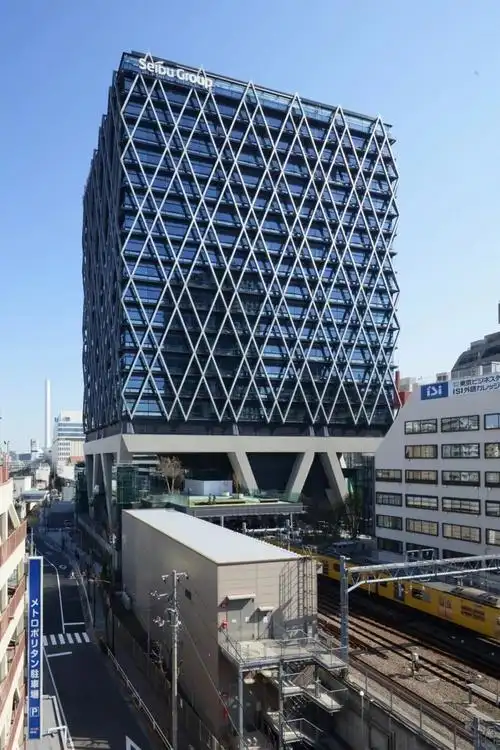 日本东京池袋aiyagate高层办公建筑设计/日建设计