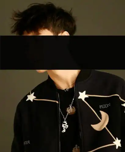 把刘海和头顶长发固定在倾斜向上的角度,视觉上给人干练利落的感觉