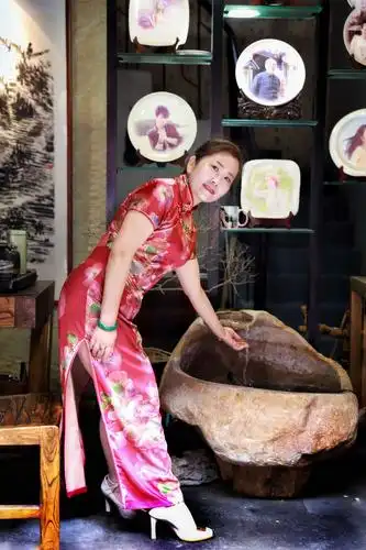 古城旗袍 - 美篇