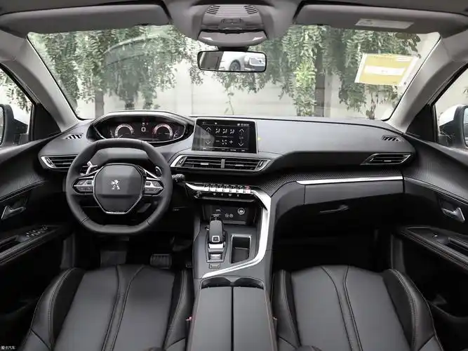 【2019款标致4008360thp 尝先版 国vi_中控区_1/243张图片】_汽车图片