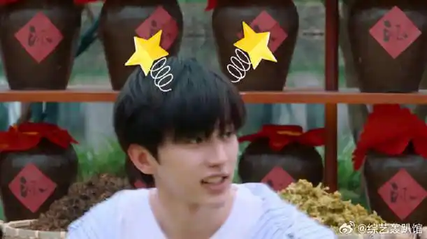 奔跑吧#  太敢说!蔡徐坤直言杨迪没有艺术细胞,杨迪:晴天霹雳!