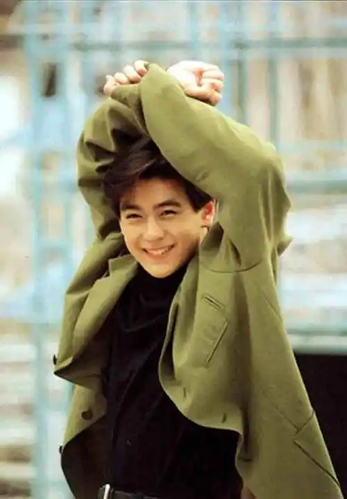 林志颖遭遇车祸:从小父母离异,他的亲情与婚姻也有泪和痛