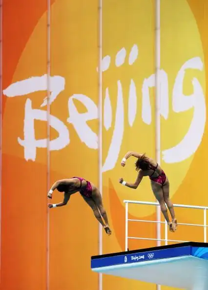 图文跳水女子双人10米台决赛墨西哥选手比赛