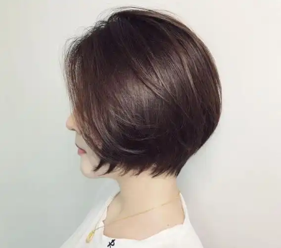 短发甜美可爱发型图片