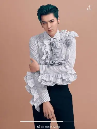 吴亦凡 x lv|最新广告大片公开,精彩演绎2020 秋冬男士时装系列