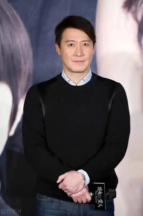 54岁黎明已退圈?