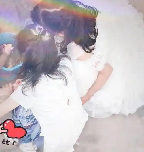 双胞胎女儿6岁了,张杰谢娜为女儿庆生,幸福感十足!_孩子_夫妻_网友