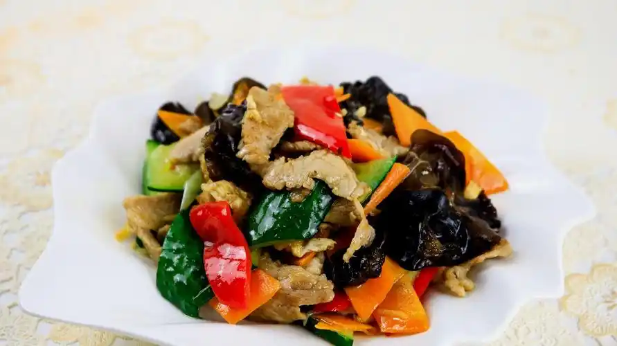 大厨教你做传统名菜木须肉,营养丰富,味道鲜美,看着都流口水