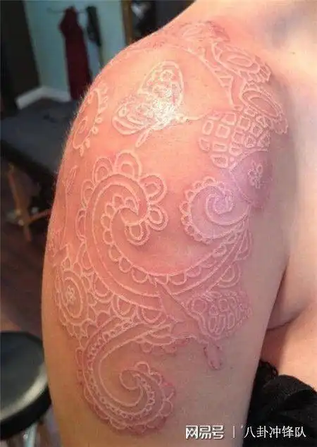 你听说过隐形纹身吗第一种太残忍了
