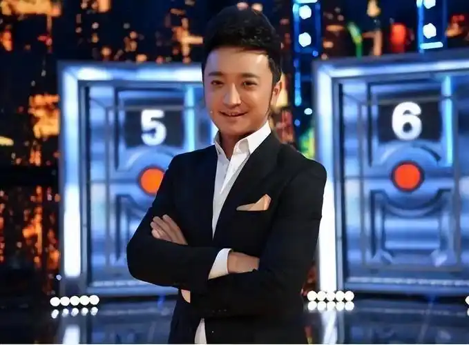 多重(央视主持人尼格买提:30岁结婚,婚后9年无儿无女,成父母最大遗憾)