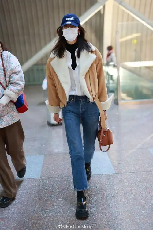 机场真街拍##刘雯