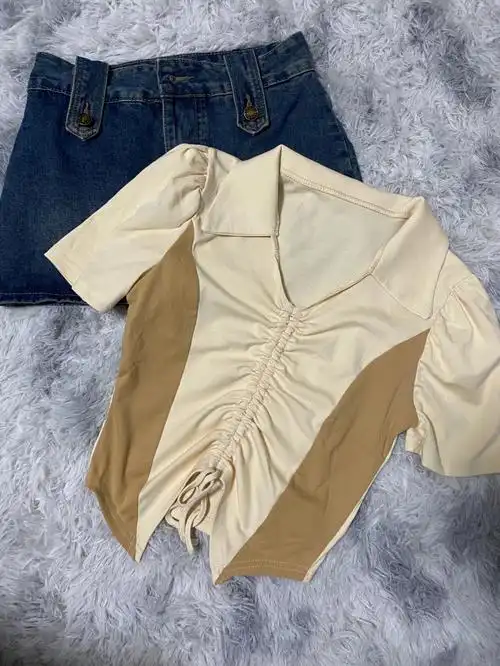 辣妹风正肩短上衣显瘦显身材