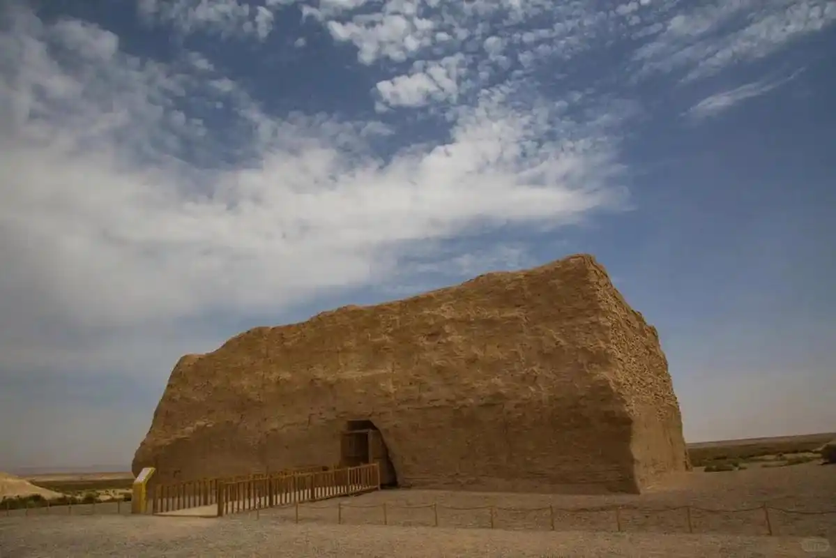 玉门关 中国汉代长城关隘及障塞烽燧(烽火台)遗址.