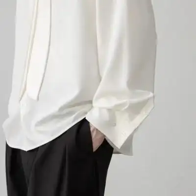 高清成熟男头像干净大图