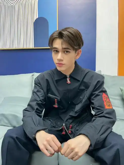 果然手机一换,像素不一样#庆怜  #向全世界安利宝