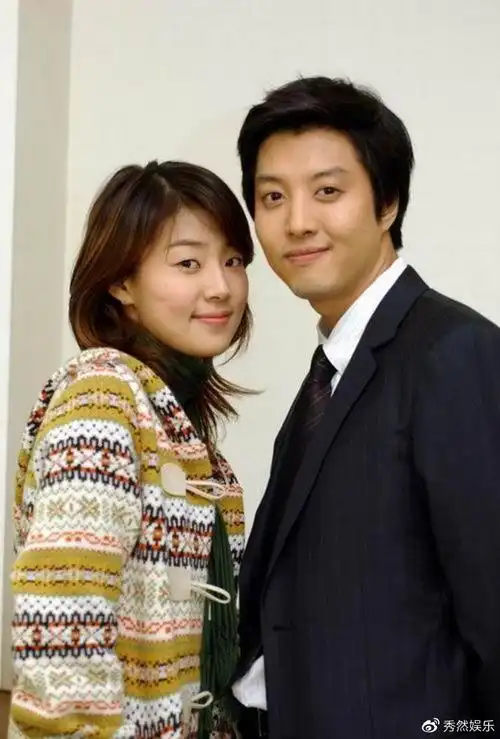 闪结闪离的赵胤熙,3岁女儿上综艺,畅谈带娃不易李东健听见了吗