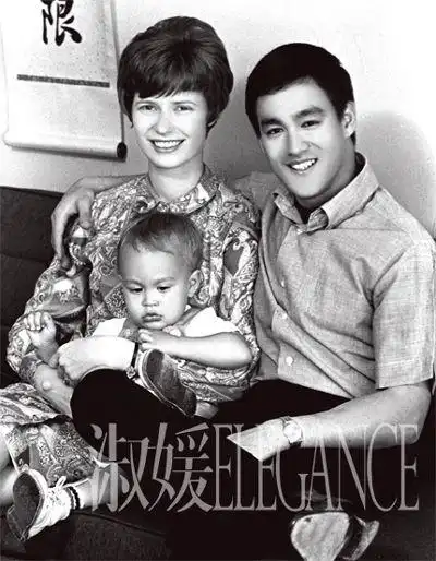 永远的李小龙遗孀:琳达·艾米莉