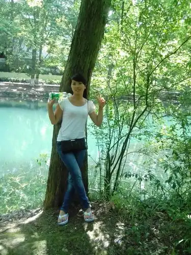 31岁离异女征婚照片(id:58480051)_贵州黔西南布依族苗族自治州征婚