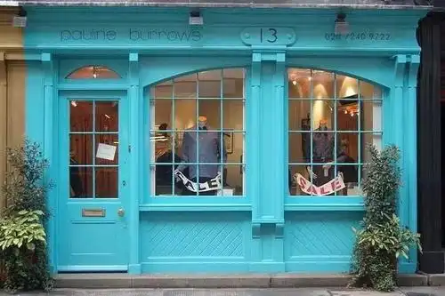 一组国外店面门头设计图