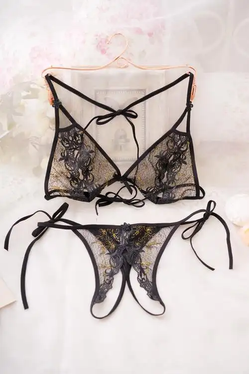 波迷娜bomina都市2021丁字裤女性感蕾丝火辣全刺绣内裤低腰激情套装开