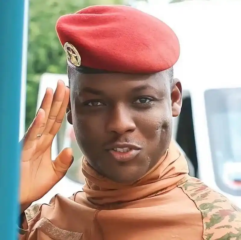 这位36岁的非洲小哥总是语出惊人!