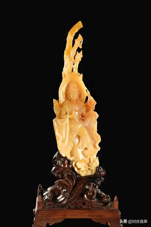 竹子造型翡翠玉石雕刻,如何恰到好处地表达东方韵味
