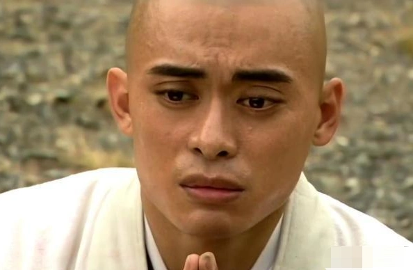 天龙八部里的虚竹真名叫什么(天龙八部里的虚竹真名简述)