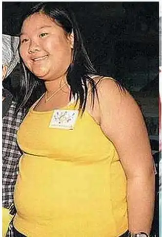 28岁的郑欣宜从死肥婆成贵圈最灵活性感的胖妞