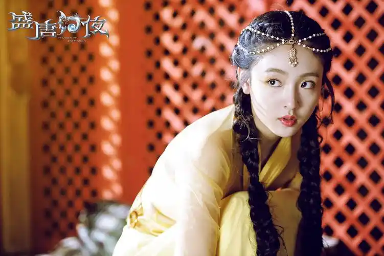 盛唐幻夜吴倩古装