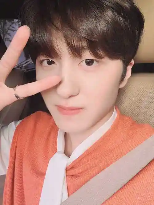 姜澯熙自拍图楼